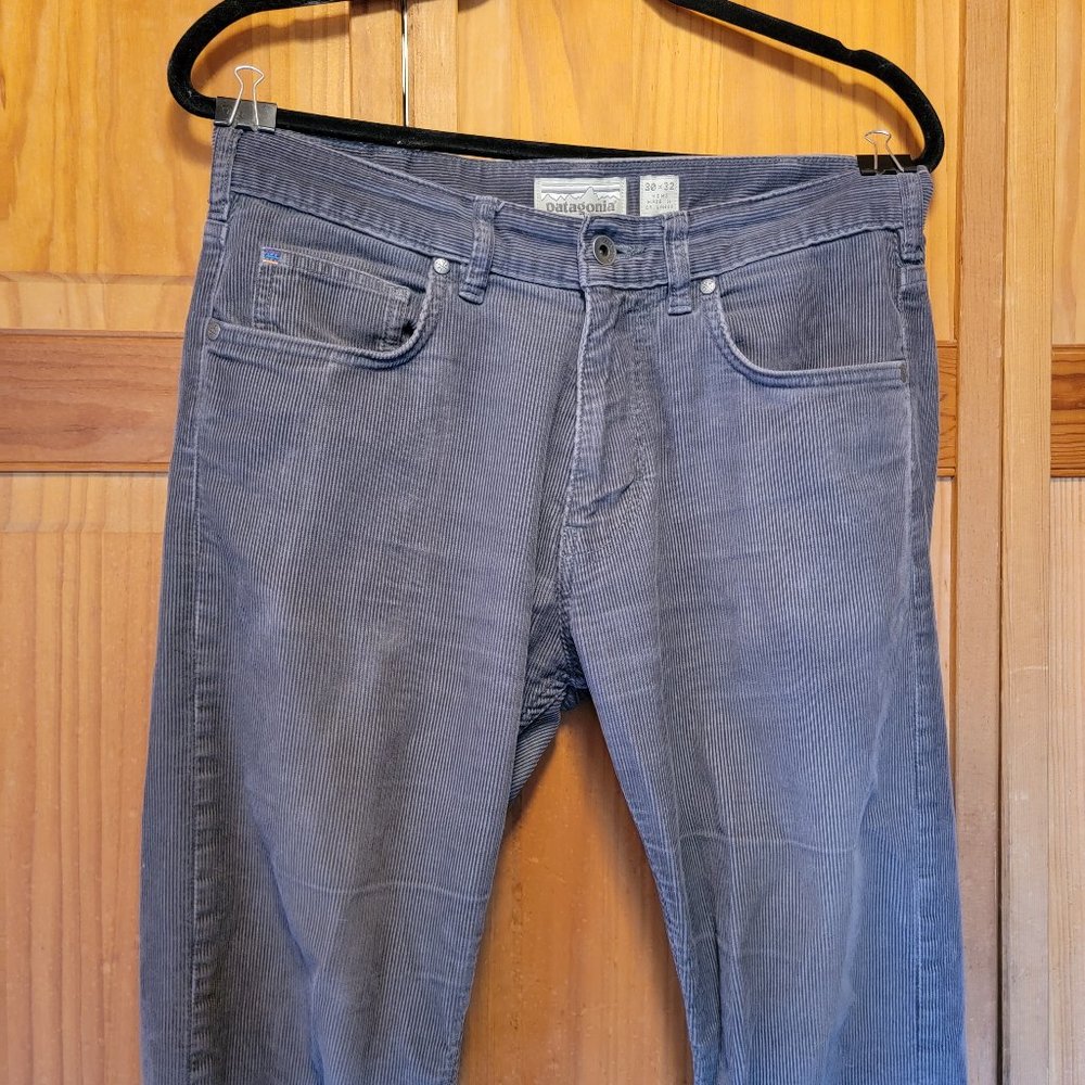 Men's Patagonia Cords Size 30x32, Grey